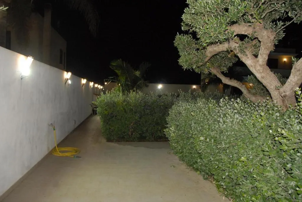 Oasi Tortuga Residence Appartamento 3 Con Piscina E Barbecue H 24 Mazara del Vallo